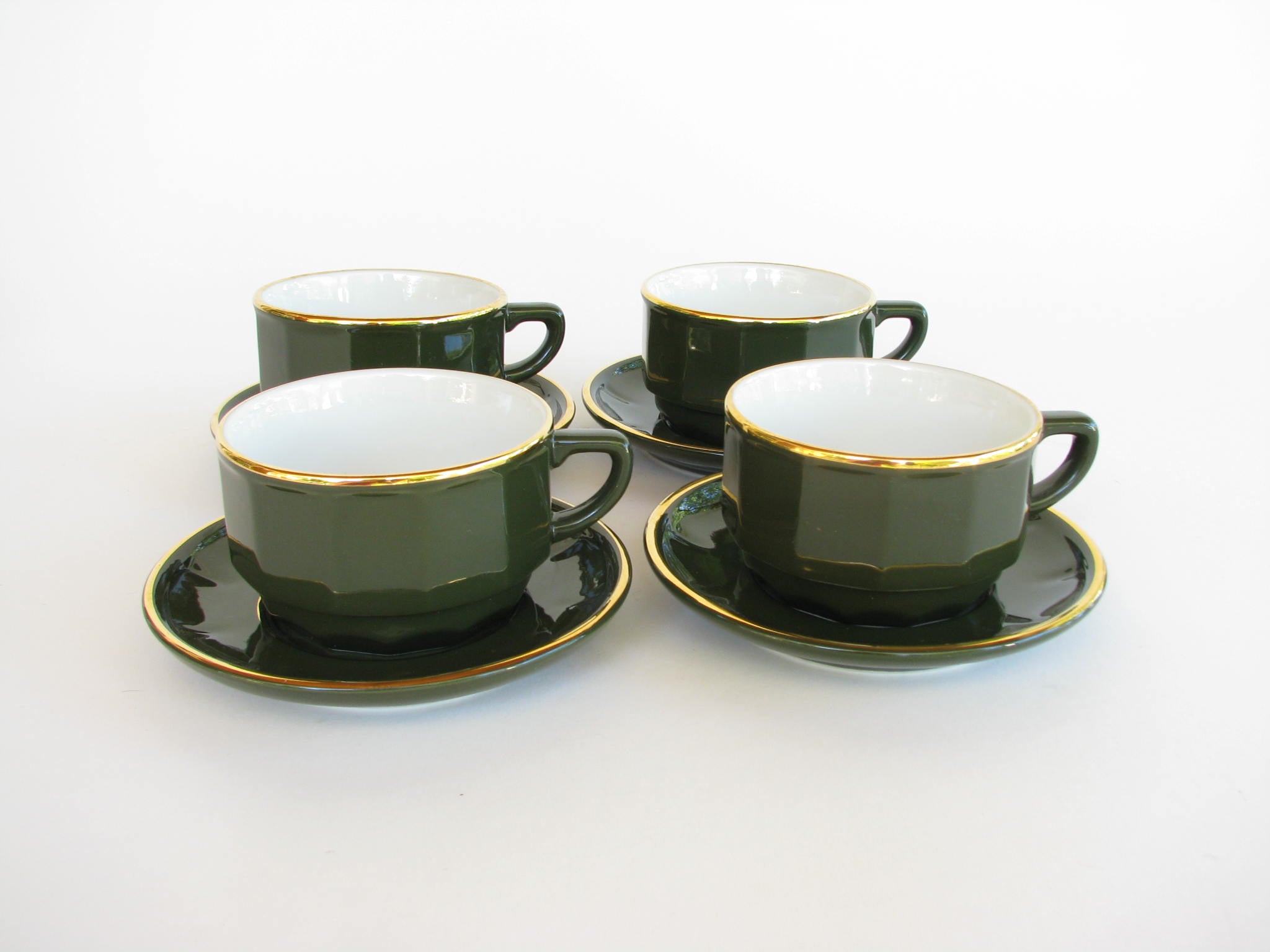 Vintage Apilco Deshoulières French Bistro-Ware Green Porcelain Cups & –  edgebrookhouse