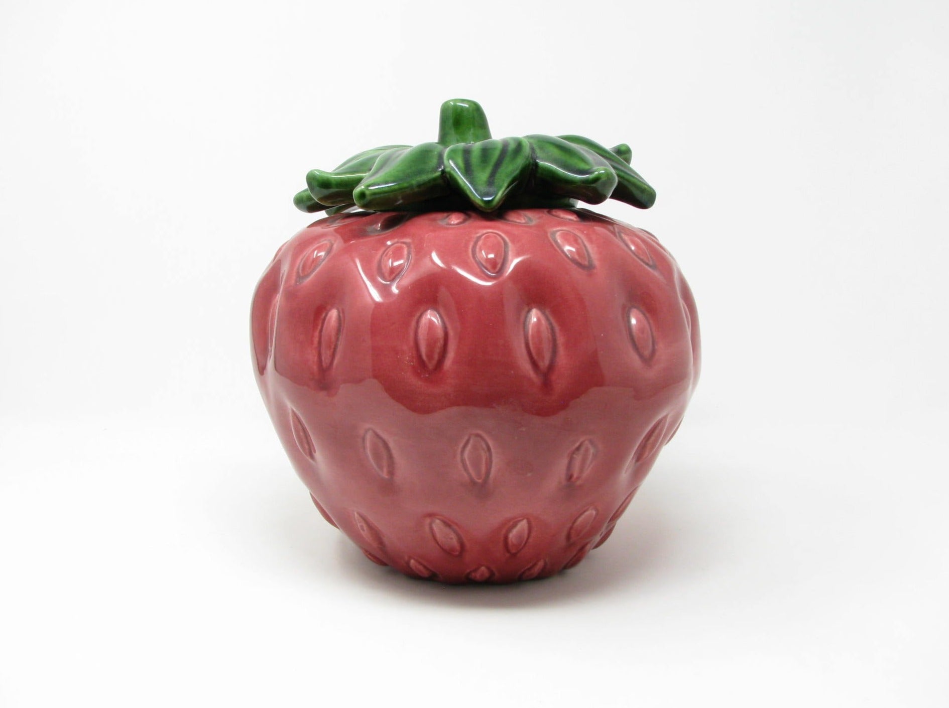 Strawberry D'Afrique – Pierre Rare Naturelle De 4,41 Carats, 12mm X 10m – Collection Ou Création Bijoux