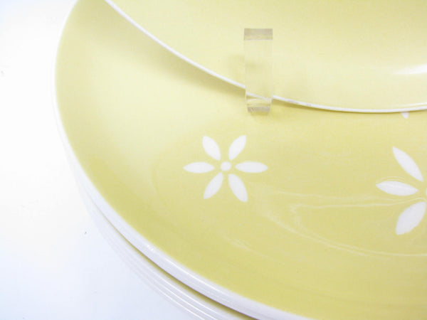 Vintage Harker Harkerware White Daisy Yellow Dinner Plates - 6 Pieces