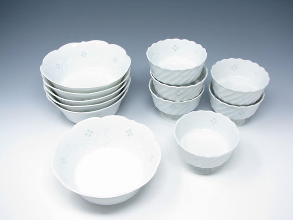 edgebrookhouse - Vintage Japanese Arita-Yaki Porcelain Dinnerware Set with Hotaru Bori Translucent Heart Clover Design - 37 Pieces