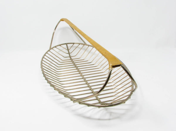 edgebrookhouse - Vintage Long Metal Wire Fruit or Bread Basket with Woven Handle