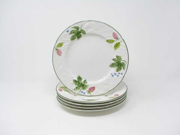 edgebrookhouse Vintage Mikasa Country Berries Ceramic Plates and Bowls - 15 Pieces