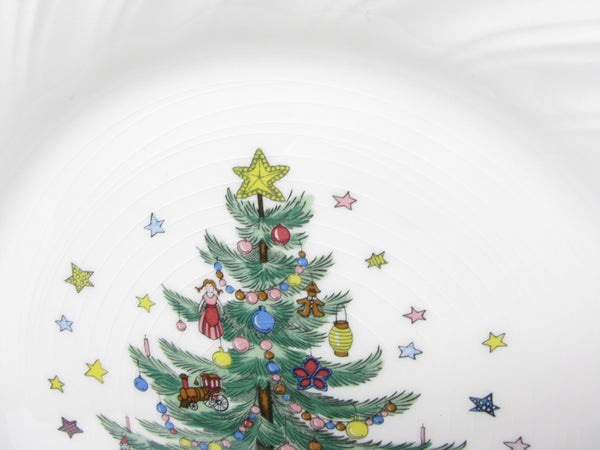 Vintage Nikko Happy Holidays Dinner Plates with Christmas Tree Pattern - 8 Pieces