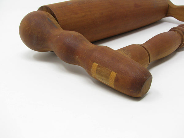 Vintage Pennsylvania Dutch Draal-Hus Rolling Pin