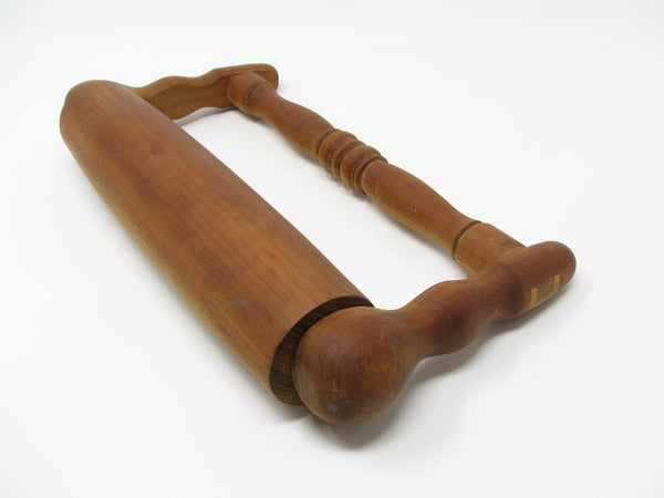 Vintage Pennsylvania Dutch Draal-Hus Rolling Pin