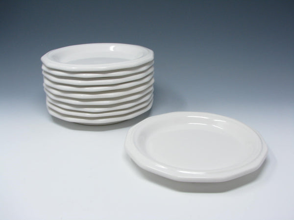 Vintage Pfaltzgraff Heritage White Ceramic Salad or Cake Plates Designed by Georges Briard - 10 Pieces