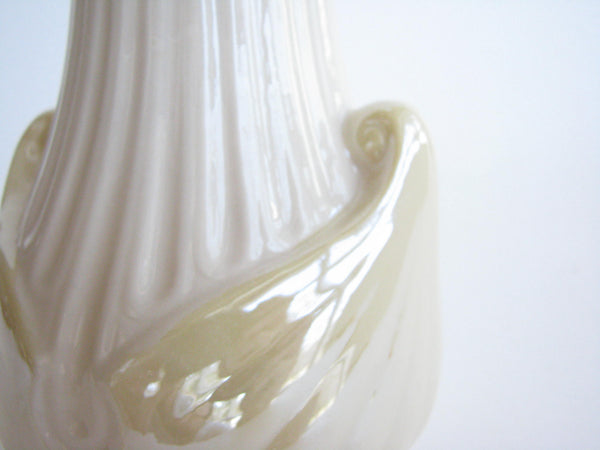 edgebrookhouse - 1950s Belleek Porcelain Moore Vase Made in Ireland
