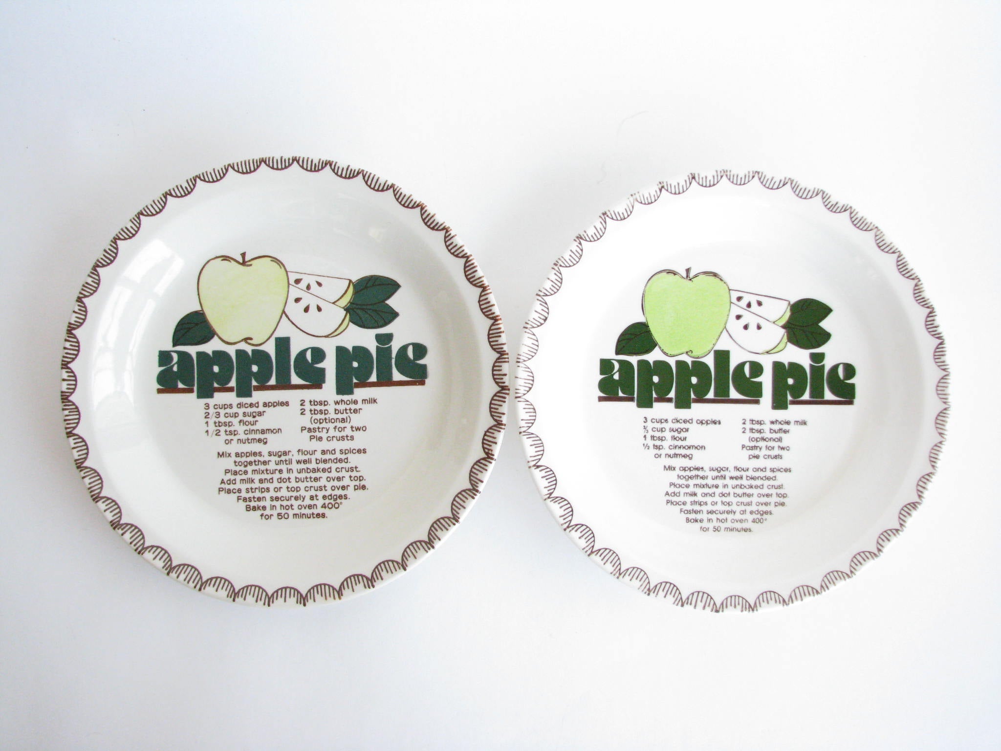 edgebrookhouse - 1970s Mount Clemons Pottery Apple Pie Plates - Set of 2