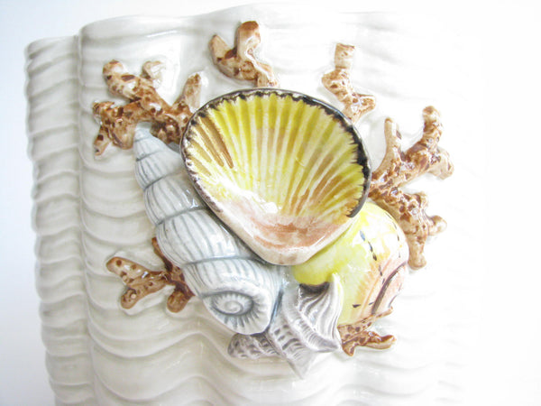 edgebrookhouse - 1975 Fitz and Floyd Ceramic Planter with Shell Motif