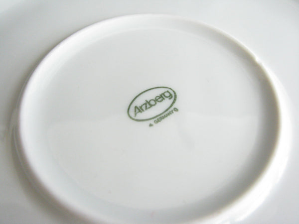 edgebrookhouse - 1980s Arzberg Large White Porcelain Lily Vase or Planter Designed by Werner Bünck