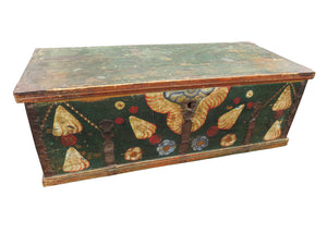 edgebrookhouse - Antique American Paint-Decorated Seamen's / Blanket Chest Possibly Rhode Island
