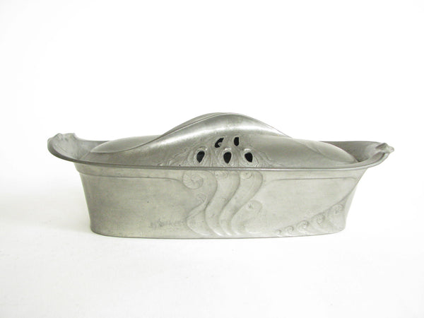 edgebrookhouse - Antique Kayserzinn Art Nouveau Pewter Double Bird Lidded Trinket Box by Hugo Leven