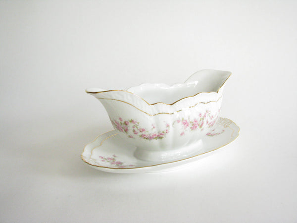 edgebrookhouse - Antique Zeh Scherzer & Co Scalloped Porcelain Gravy Boat and Attached Underplate with Floral Design