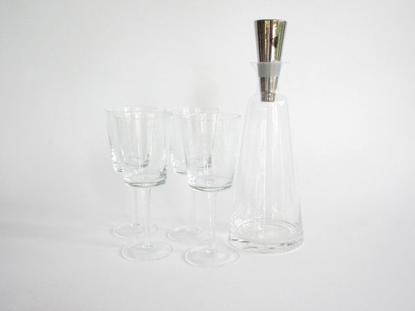 edgebrookhouse - Contemporary Fitz Floyd Lincoln Wine Glasses and Decanter Set - 5 Pieces