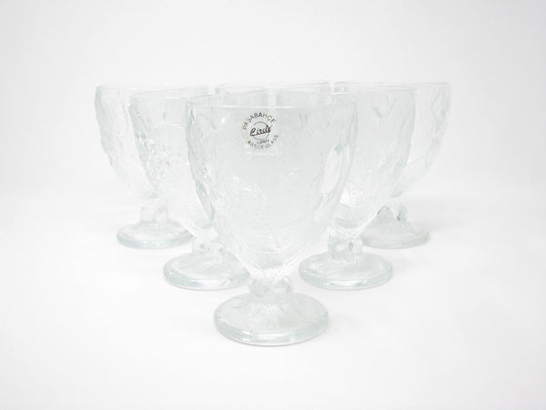 edgebrookhouse - Pasabahce Water Goblets Glasses with Embossed Fruit Leaves - Set of 6