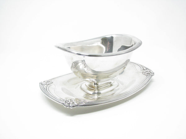 edgebrookhouse - Vintage 1950s Roger Bros. Daffodil Silverplate Gravy Boat with Attached Underplate