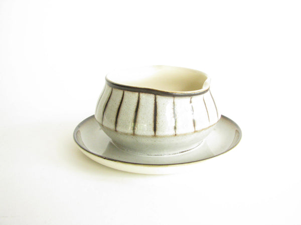 edgebrookhouse - Vintage 1960s Denby Langley Studio Gravy Boat with Attached Underplate