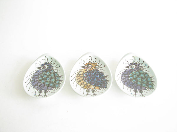 edgebrookhouse - Vintage 1960s Royal Copenhagen Tenera Crazy Bird Pin Dishes by Beth Breyen - Set of 3