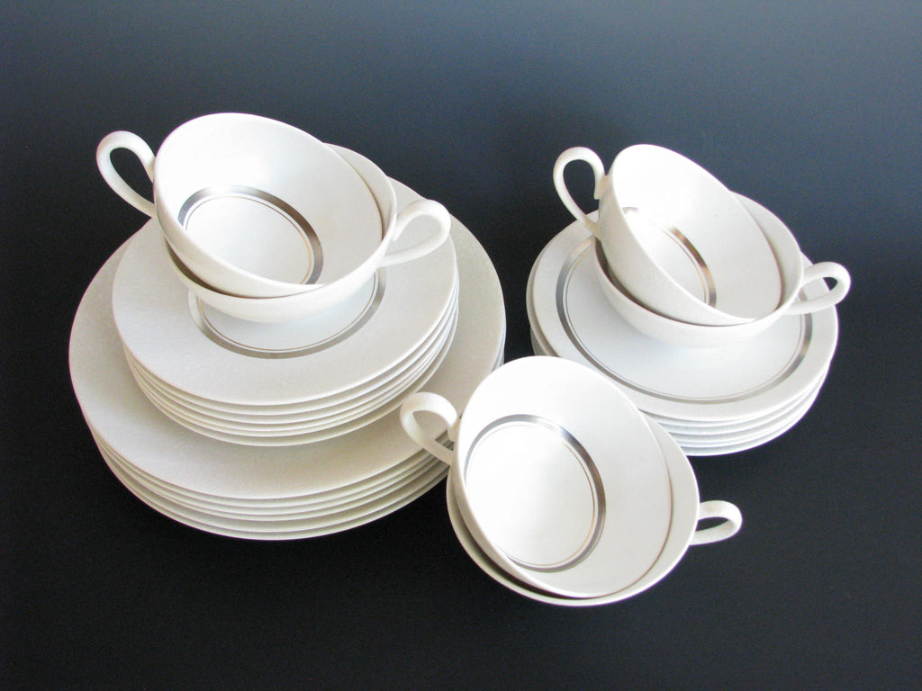 Vintage 1960s Sascha Brastoff Chantilly Luncheon Set for 6 - 24 Pieces –  edgebrookhouse
