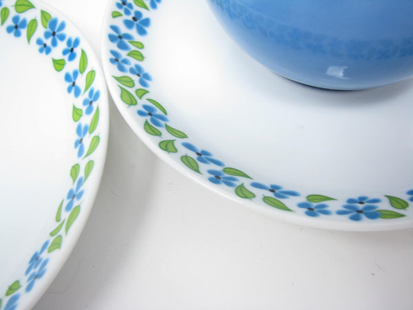 edgebrookhouse - Vintage Ben Seibel Mikasa Flower Garden Cups & Saucers with Blue Green Floral Design - 14 Pieces