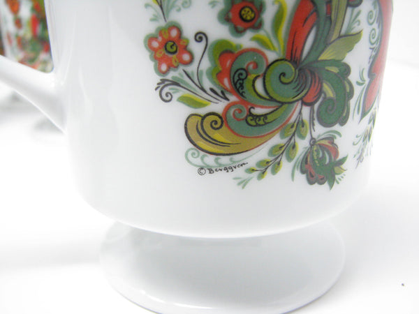 edgebrookhouse - Vintage Berggren Scandinavian Folk Art Porcelain Footed Cups Mugs & Matching Creamer - 11 Pieces