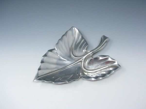 edgebrookhouse - Vintage Bruce Fox for Wilton Cast Aluminum Leaf Shaped Tray