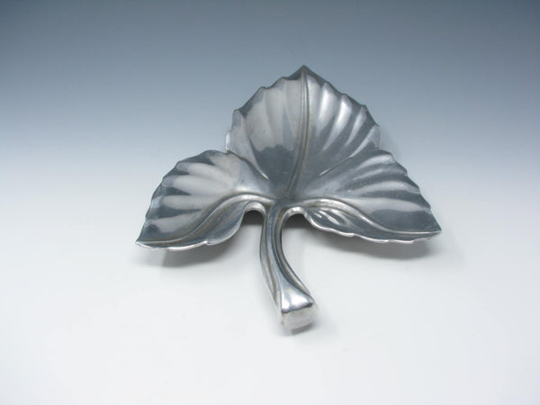 edgebrookhouse - Vintage Bruce Fox for Wilton Cast Aluminum Leaf Shaped Tray