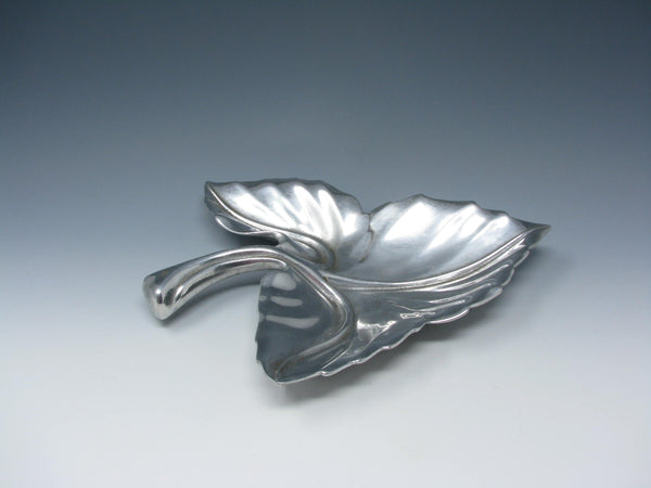 edgebrookhouse - Vintage Bruce Fox for Wilton Cast Aluminum Leaf Shaped Tray