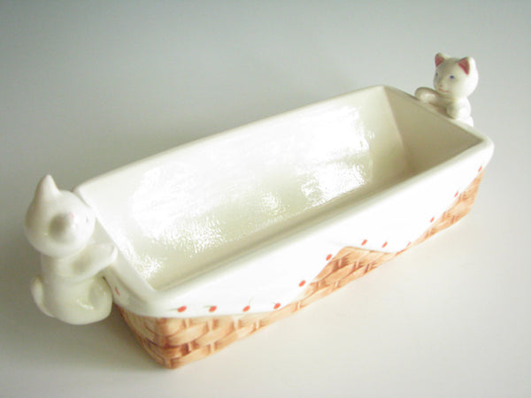 edgebrookhouse - Vintage Ceramic Cat Kitten Basket Cracker or Butter Holder