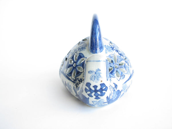 edgebrookhouse - Vintage Da Qing Qianlong Porcelain Koi Fish Incense Burner with Handle