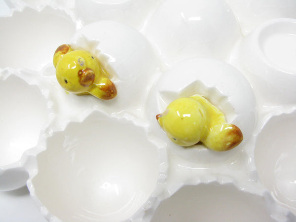 edgebrookhouse - Vintage Enesco White Ceramic Easter Egg Holder Dish Centerpiece with 2 Chicks