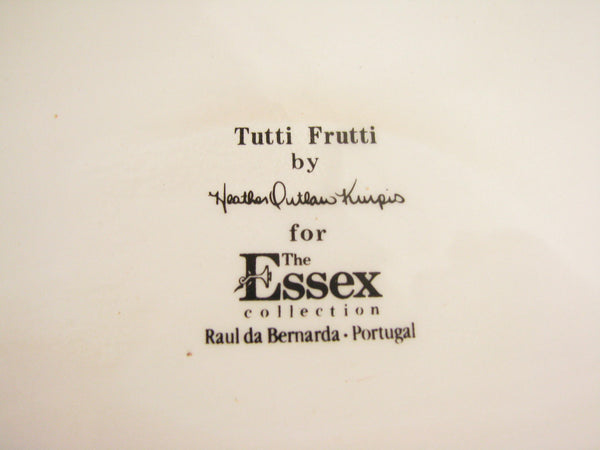 edgebrookhouse - Vintage Essex Collection Bois d'Arc Tutti Fruitti Raúl de Bernarada Portugal Blackberry Lidded Casserole Serving Dish