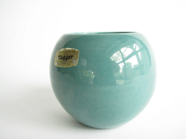 edgebrookhouse - Vintage Haeger Pottery Green Orb Round Planter