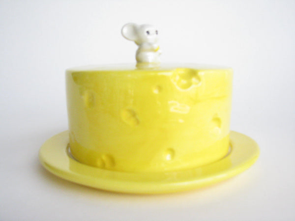 edgebrookhouse - Vintage Handmade Ceramic Covered Serving Dish Featuring Mouse and Cheese