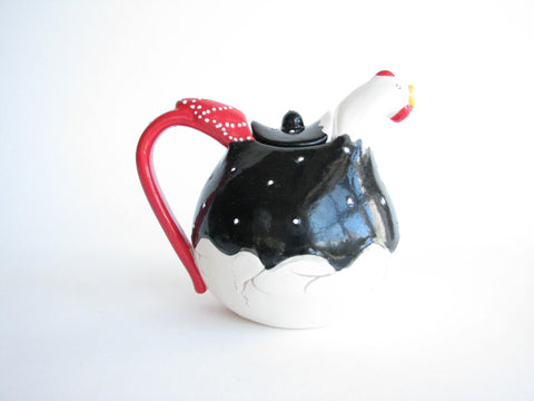 edgebrookhouse - Vintage Hen Chicken Shaped Ceramic Teapot