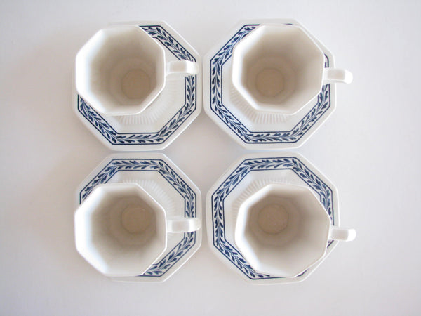edgebrookhouse - Vintage Independence Ironstone Blue Tulip Dinnerware Service for 4 - 23 Pieces