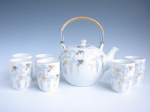 edgebrookhouse - Vintage Japanese White Porcelain Tea Set with Abstract Bamboo Design - 7 Pieces