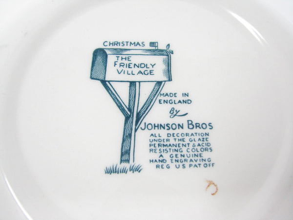 edgebrookhouse - Vintage Johnson Brothers Merry Christmas Tree Holiday Dinnerware Set - 13 Pieces