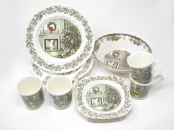 edgebrookhouse - Vintage Johnson Brothers Merry Christmas Tree Holiday Dinnerware Set - 13 Pieces