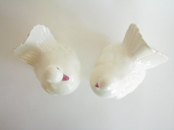edgebrookhouse - Vintage Large Ceramic White Dove Sculptures / Figurines - a Pair