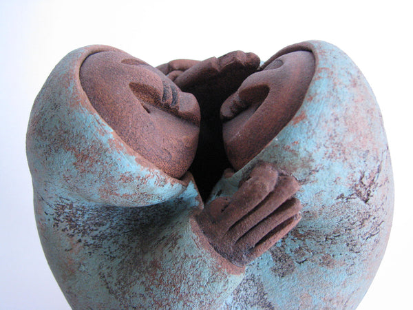 edgebrookhouse - Vintage Lisa LaMonthe Native Pueblo Blanket People Hug Pottery Sculpture