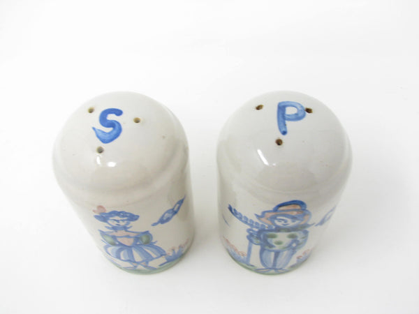 edgebrookhouse - Vintage MA Hadley Pottery Country Range Salt & Pepper Shakers - 2 Pieces