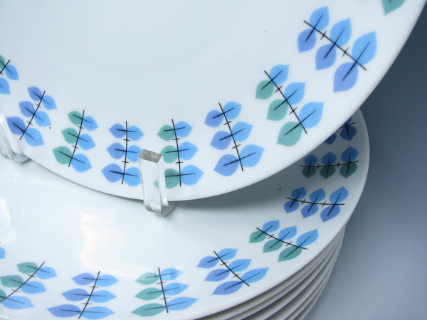 edgebrookhouse - Vintage Mikasa Elite Calibou Dinner Plates with Blue Green Purple Leaves - 8 Pieces