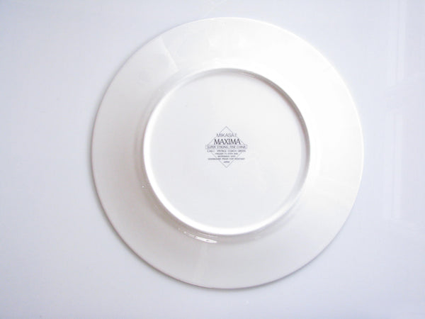edgebrookhouse - Vintage Mikasa Maxima Vintage Coach Bone China Chargers or Large Dinner Plates - Set of 8
