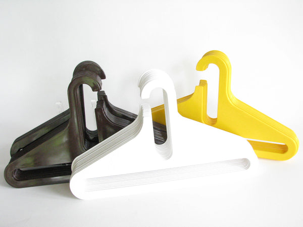 edgebrookhouse - Vintage Modernist Ingo Maurer Style Plastic Hangers - Set of 44