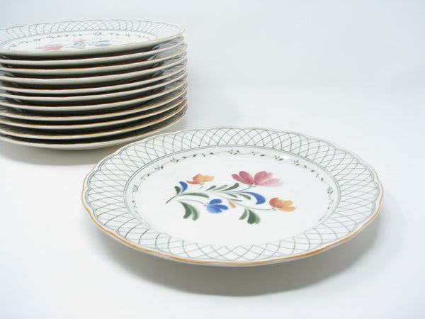 edgebrookhouse - Vintage Nikko Provincial Hampton Scalloped Ironstone Dinner Plates - 12 Pieces