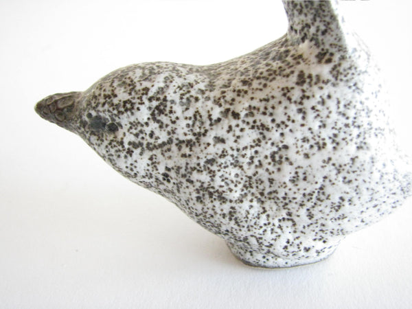 edgebrookhouse - Vintage Pigeon Forge Pottery Black White Speckle Bird Figurine