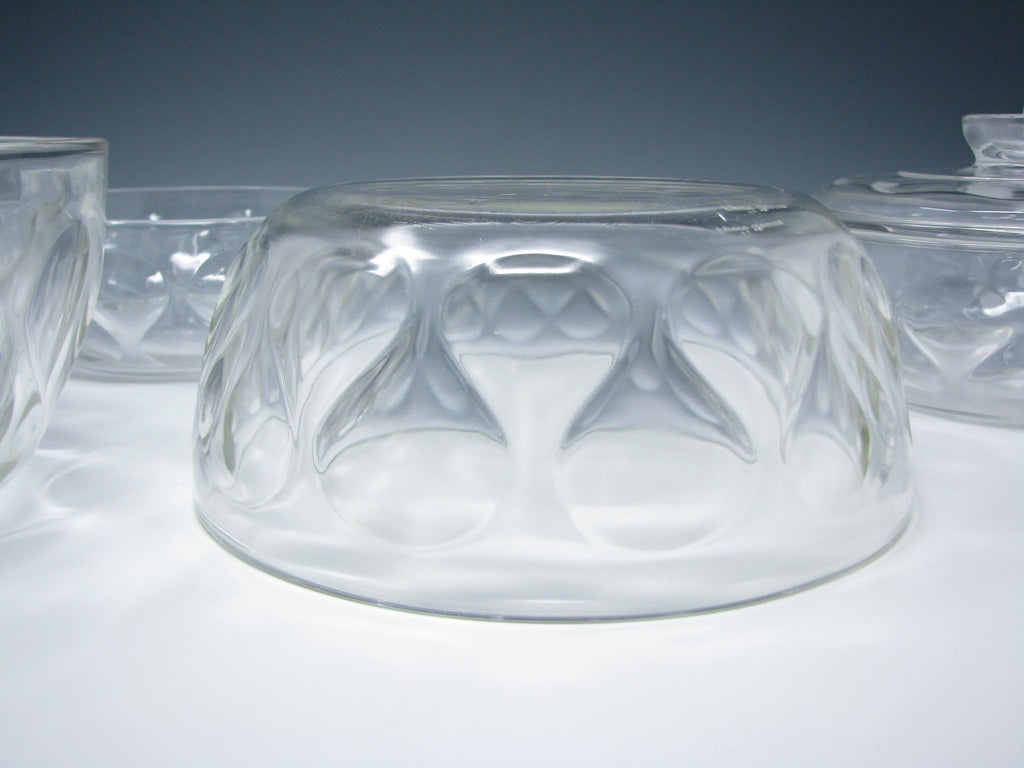Pyrex Glass Sculptured Bowls with Lids – Odour & Scratch Resistant –  Nortram Retail
