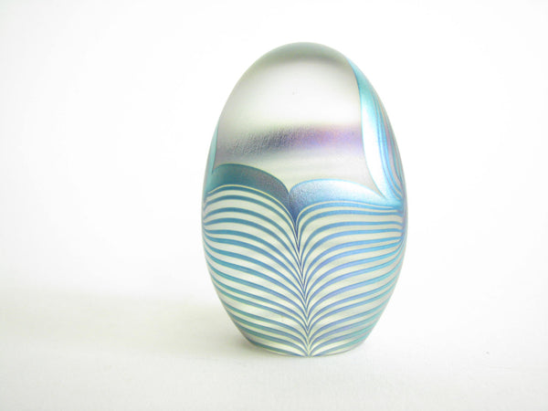 edgebrookhouse - Vintage Robert Eickholt Studio Art Glass Pulled Feather Egg Paperweight