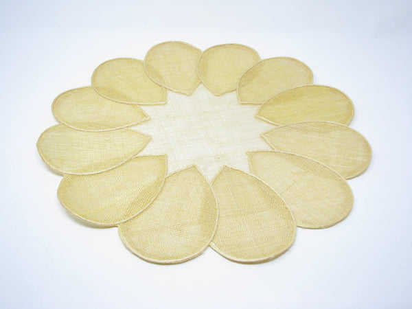 edgebrookhouse - Vintage Round Woven Gold Yellow Rafia Placemats - 8 Pieces